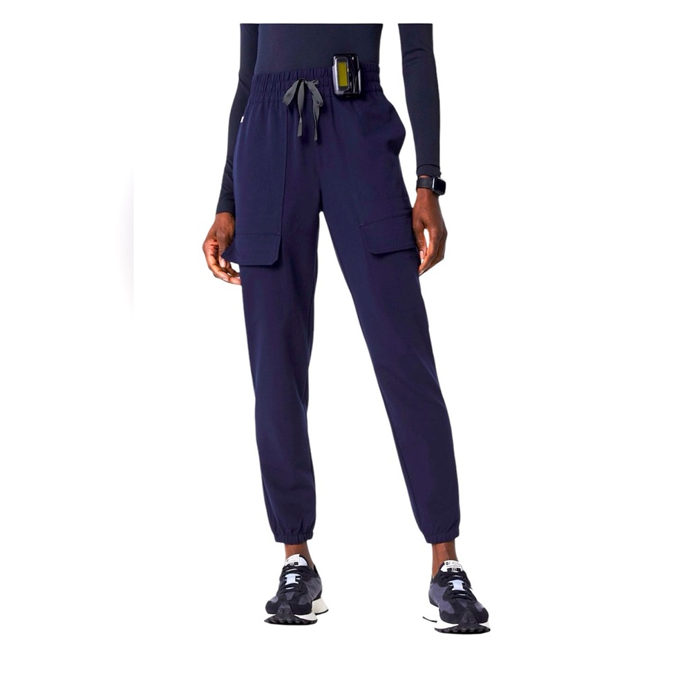 Figs Women's Navy Cargo Track Jogger Pants
